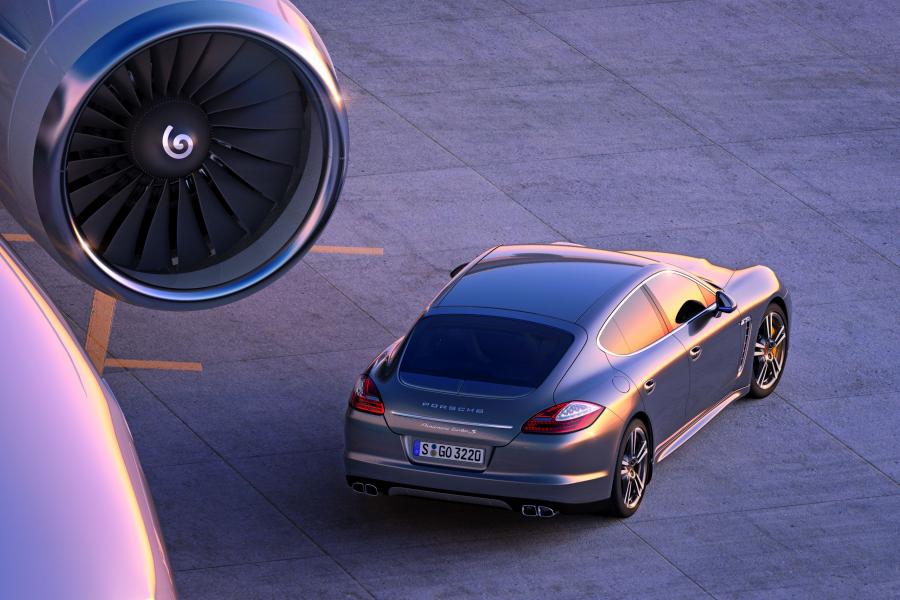  Porsche Panamera Turbo S 2011 года  (фото 44 из 51)